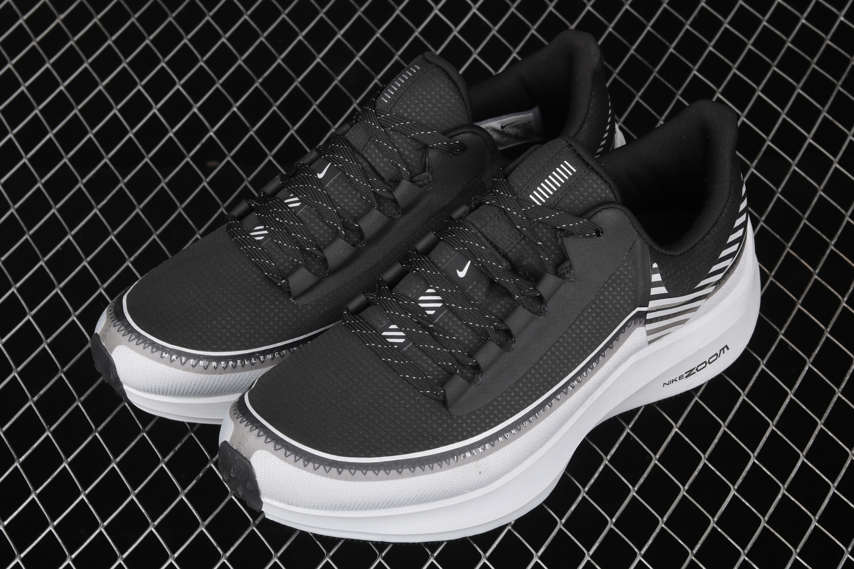 Nike Air Zoom Winflo 6 Shield Black White Shoes
